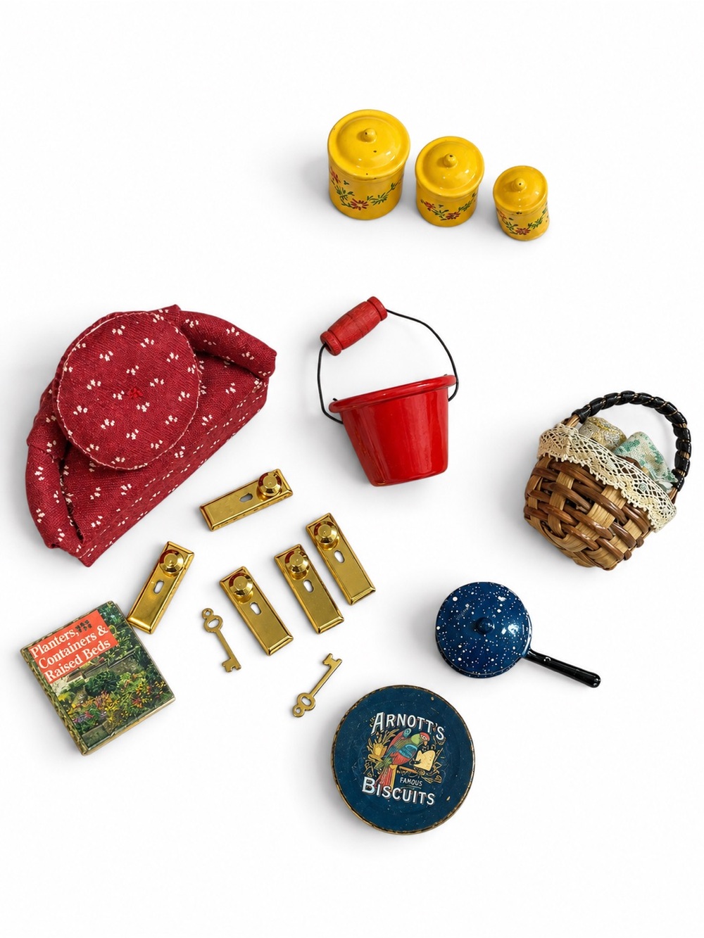 Vintage Dollhouse Miniature Accessories Kitchen Collectibles Lot